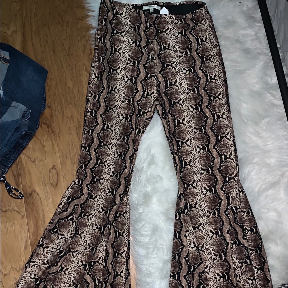 flair leggings